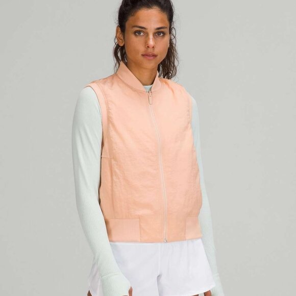 Lululemon Non-Stop Bomber Vest*Reversible in Bleached Apricot (Size 8) - Picture 7 of 12